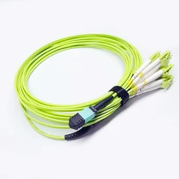 16 fiber mpo to 8 lc duplex fanout cable om5 100g green unitboot beige standard loss