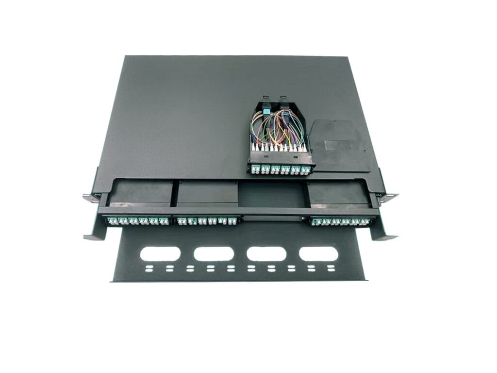 Top Selling 1U 96 Cores Sliding Drawer MPO MTP Patch Panel with 4 Cassettes OM3 24 Fiber