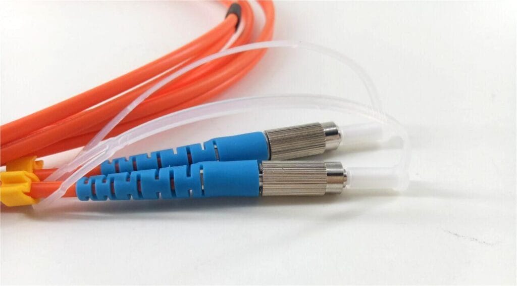 din connector