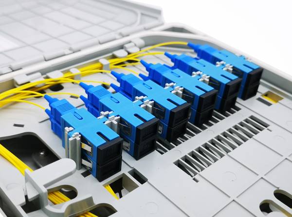 ftth fat optical fiber distribution cabinet, anti thief lock, adapter bracket or splitter cassette optional, max. 12 cores bunchy fiber splicing, gray