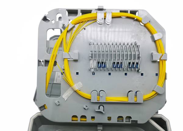 ftth fat optical fiber distribution cabinet, anti thief lock, adapter bracket or splitter cassette optional, max. 12 cores bunchy fiber splicing, gray