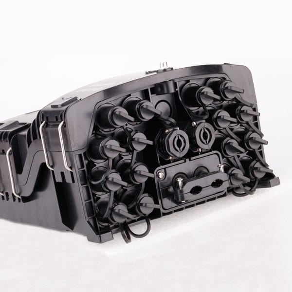 16 port fibre optic distribution box for feeder cable 16mm, ftth drop cable 3mm, 5mm or 2x3mm, color white or black