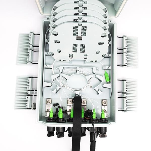 ftth fiber splitter box for 1:8 mini splitter module, 10.2db loss, individual pack, 48 cores single fiber splicing, with 9 hardened adapters,uncut cable port