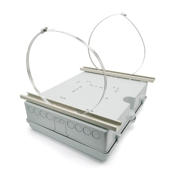 96 cores ftth fiber splice box outdoor pole mount with metal sheet and steel bands, 2x32 splitter cassette or 1x64 mini splitter can be use