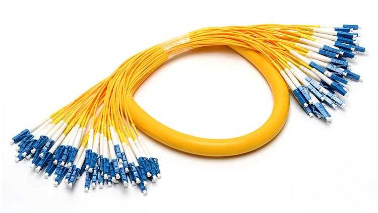 multifiber truck cable