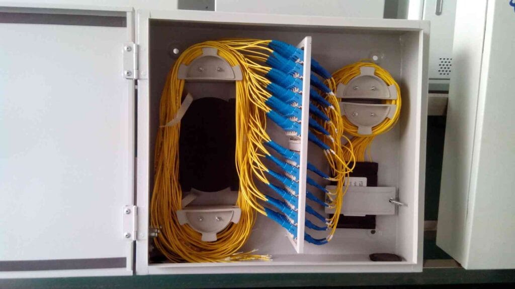 wall mount cabinet