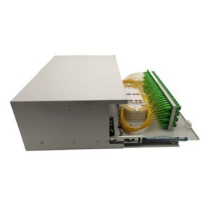 data center sc apc patch panel 4u 96 port, white, tool less design