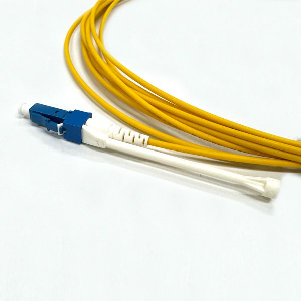 lc lc sm patch cord 5m yellow g.657.b3 lszh 2.0mm upc to upc with pulling rod for high density deployment