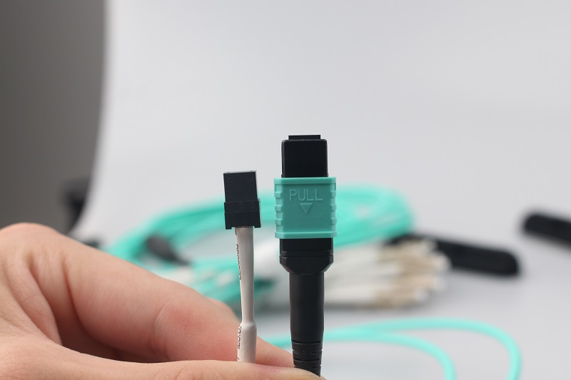 mt to mpo patch cord